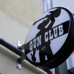 Bagaasch feiert im Gun Club